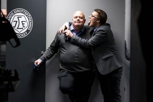 Leksands lagledare Christer Siik och Leksands Richard Brasar