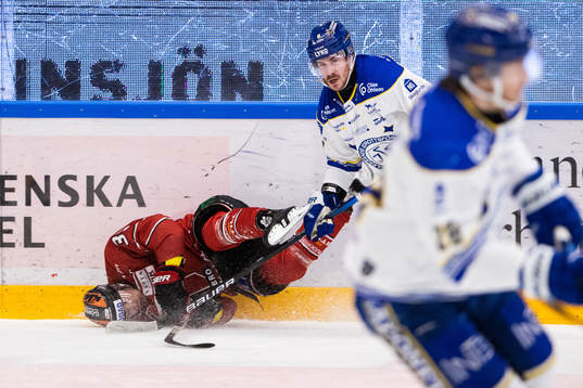 Örebros Joel Mustonen och Leksands Matt Caito