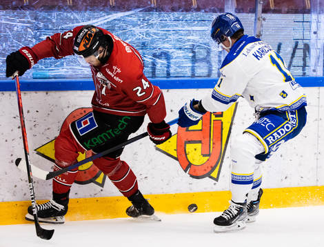 Örebros Jani Lajunen och Leksands Martin Karlsson