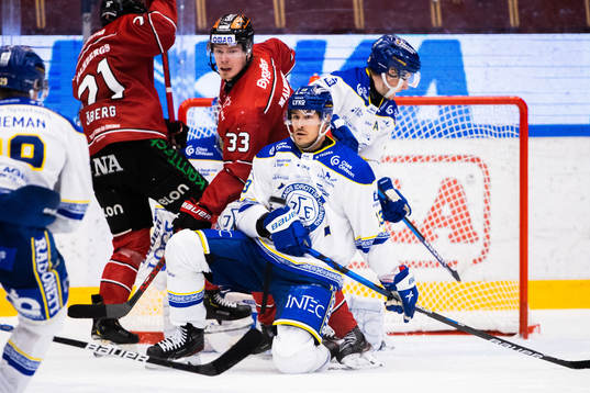 Leksands Jon Knuts och Örebros Christopher Mastomäki