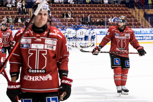 Örebros Nick Ebert deppar