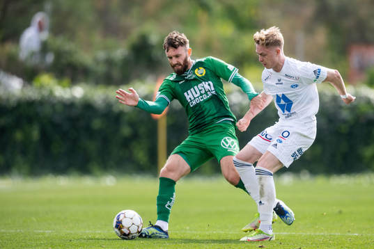 Simon Sandberg of Hammarby and Ola Brynhildsen of Molde