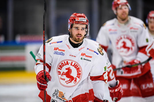 Troja/Ljungbys Arvid Degerstedt jublar