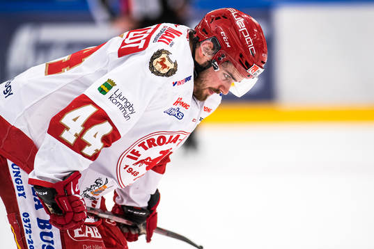 Troja/Ljungbys Arvid Degerstedt  deppar