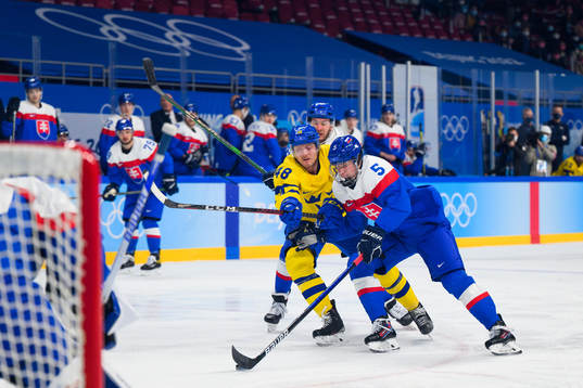 Carl Klingberg of Sweden in an ice hockey preliminary round