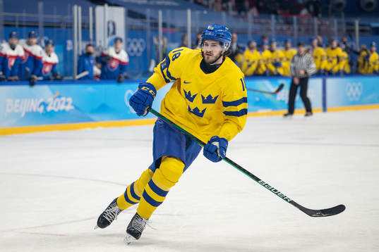 Dennis Everberg of Sweden in an ice hockey preliminary