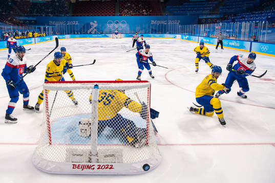 Marek Hrivik of Slovakia against Christian Folin,