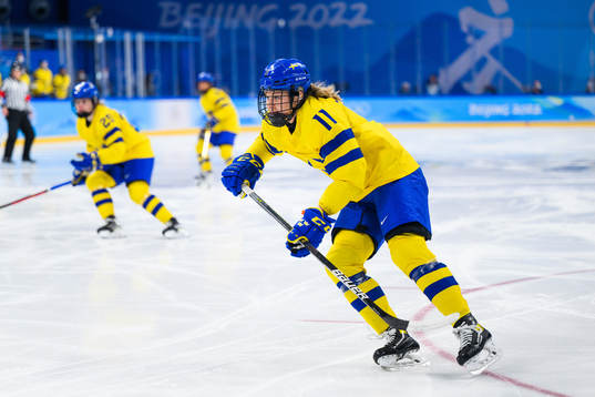 Josefin Bouveng of Sweden in an ice hockey quarter final