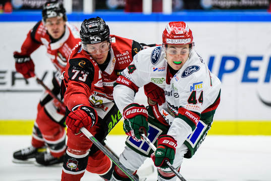 Malmö Redhawks Adam Ollas Mattsson och Frölundas Ludwig