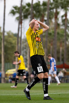 Valgeir Fridriksson of Häcken looks dejected