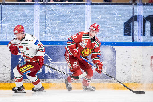 Modos Sebastian Ohlsson och Moras Isak Rosen