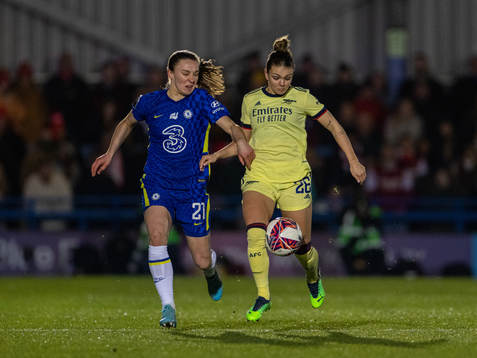 Niamh Charles of Chelsea (L) and Laura Wienroither of