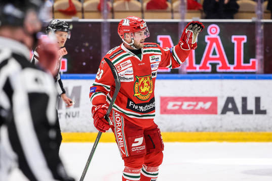 Moras Axel Bergkvist jublar