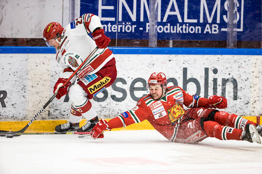 Moras Måns Carlsson och Modos Niklas Folin