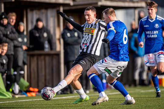 Bläddra bland fler bilder av Fotboll, Träningsmatch, Landskrona - Trelleborg