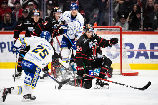 Leksands Carter Camper och Örebros Jani Lajunen