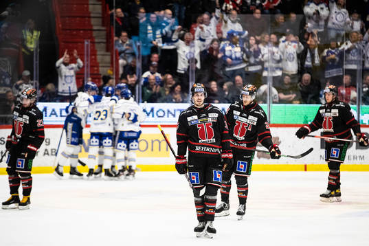 Örebros Emil Larsson deppar
