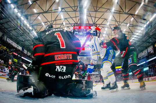 Örebros målvakt Jhonas Enroth