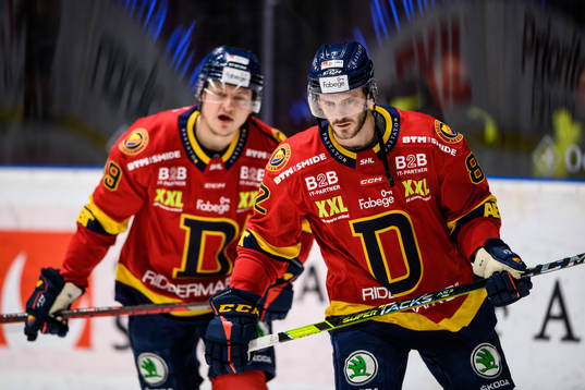 Djurgårdens Rhett Rakhshani och Paul Carey