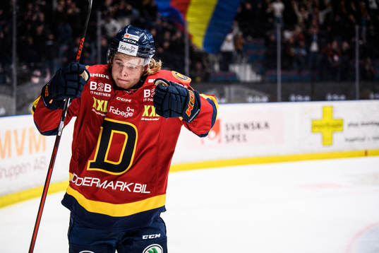 Djurgårdens Tim Söderlund jublar
