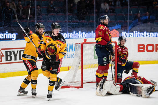 Luleås Pontus Andreasson jublar