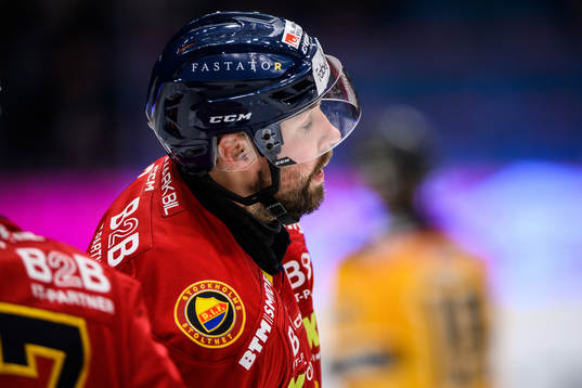 Djurgårdens Dick Axelsson deppar