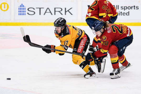Luleås Isac Brännström och Djurgårdens Marcus Sörensen