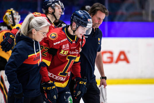 Djurgårdens William Eklund har ont
