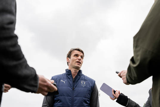 Head coach Milos Milojevic  of Malmö FF talks with the