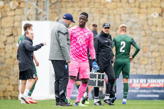 Goalkeeper Ismael Diawara of Malmö FF