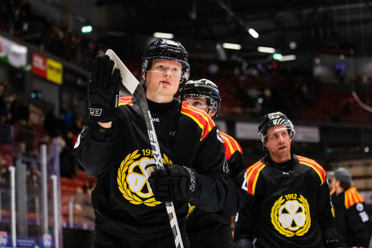 Brynäs Julius Bergman deppar