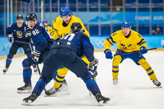 Petteri Lindbohm of Finland and Dennis Everberg of Sweden