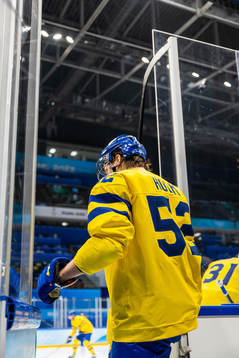 Philip Holm of Sweden