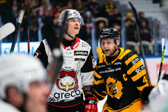 Malmö Redhawks Fredrik Händemark och Skellefteås Oscar