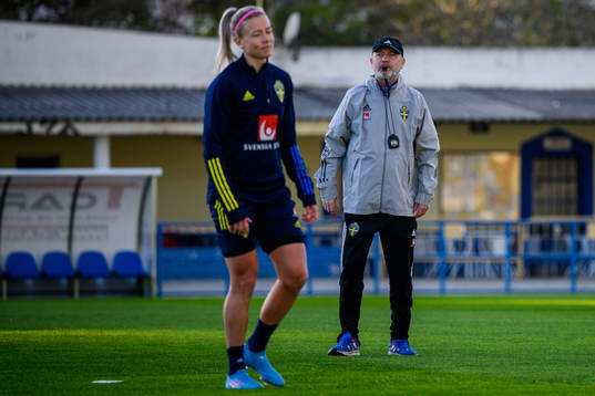 Peter Gerhardsson, head coach and Hanna Glas