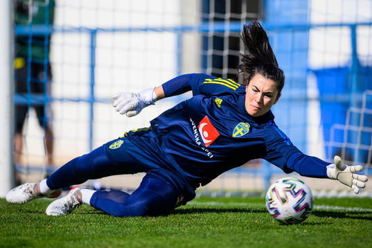 Goalkeeper Zecira Musovic