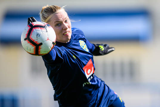 Goalkeeper Hedvig Lindahl