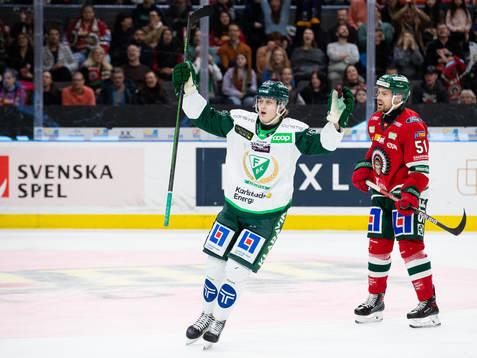 Färjestads Lucas Forsell jublar