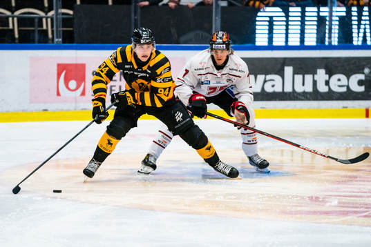 Skellefteås Linus Karlsson och Örebros Marcus