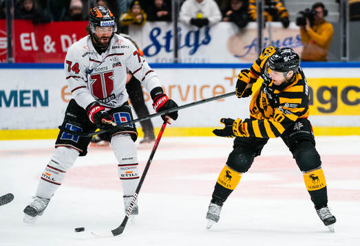 Örebros Nick Ebert och Skellefteås Joakim Lindström