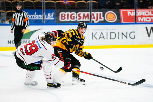 Örebros Milton Oscarson och Skellefteås Jonathan Johnsson