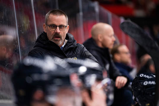 s tränare Tommy Samuelsson