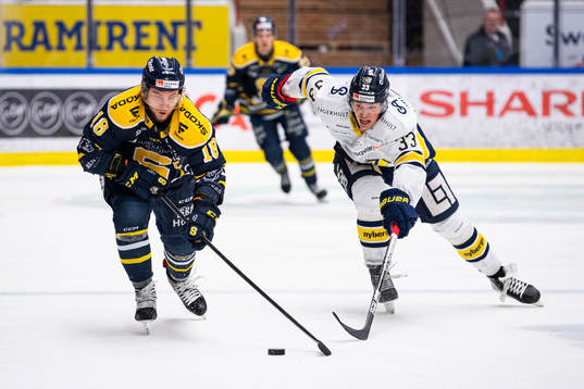 s Måns Lindbäck