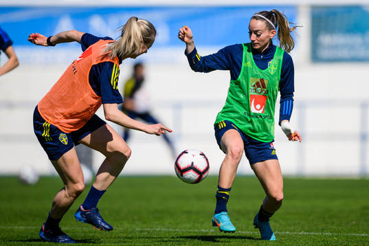 Kosovare Asllani