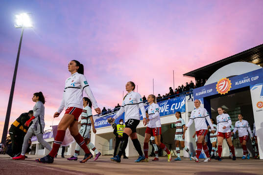 Ingrid Syrstad Engen, goalkeeper Aurora Mikalsen , Maria