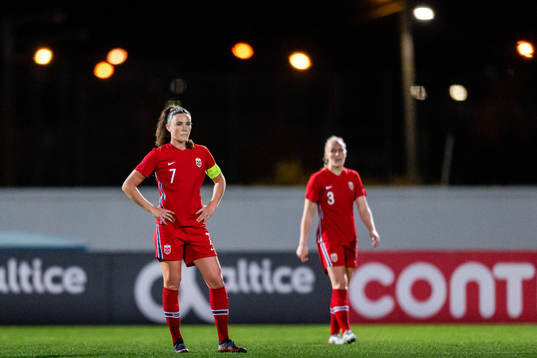 Ingrid Syrstad Engen and Maria Thorisdottir of Norway look