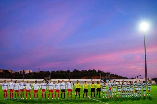 Players line up