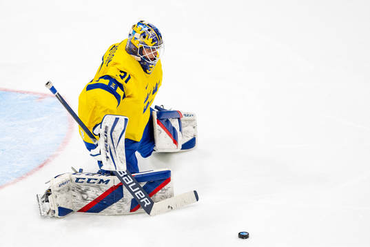 Goaltender Lars Johansson of Sweden in the men’s ice