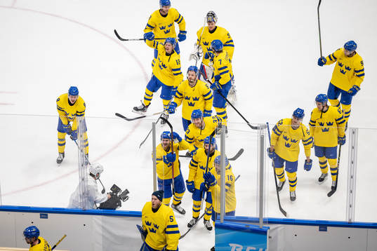 Players of Sweden celebrate