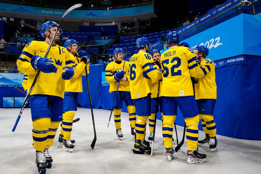 Players of Sweden celebrate